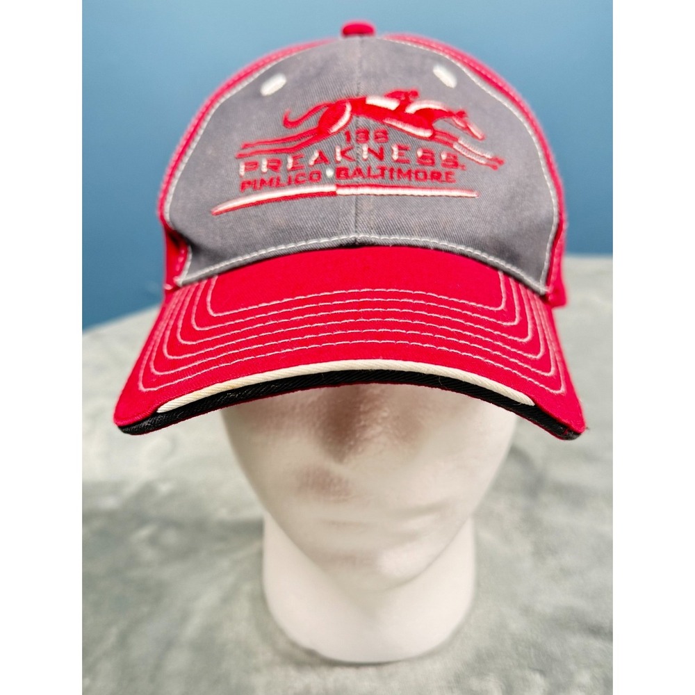 138 Preakness Stakes Hat Adjustable Pimlico Baltimore Horse Racing Red Gray